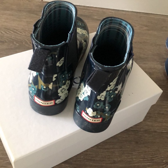 Very good condition like new size 6 - Picture 2 of 2